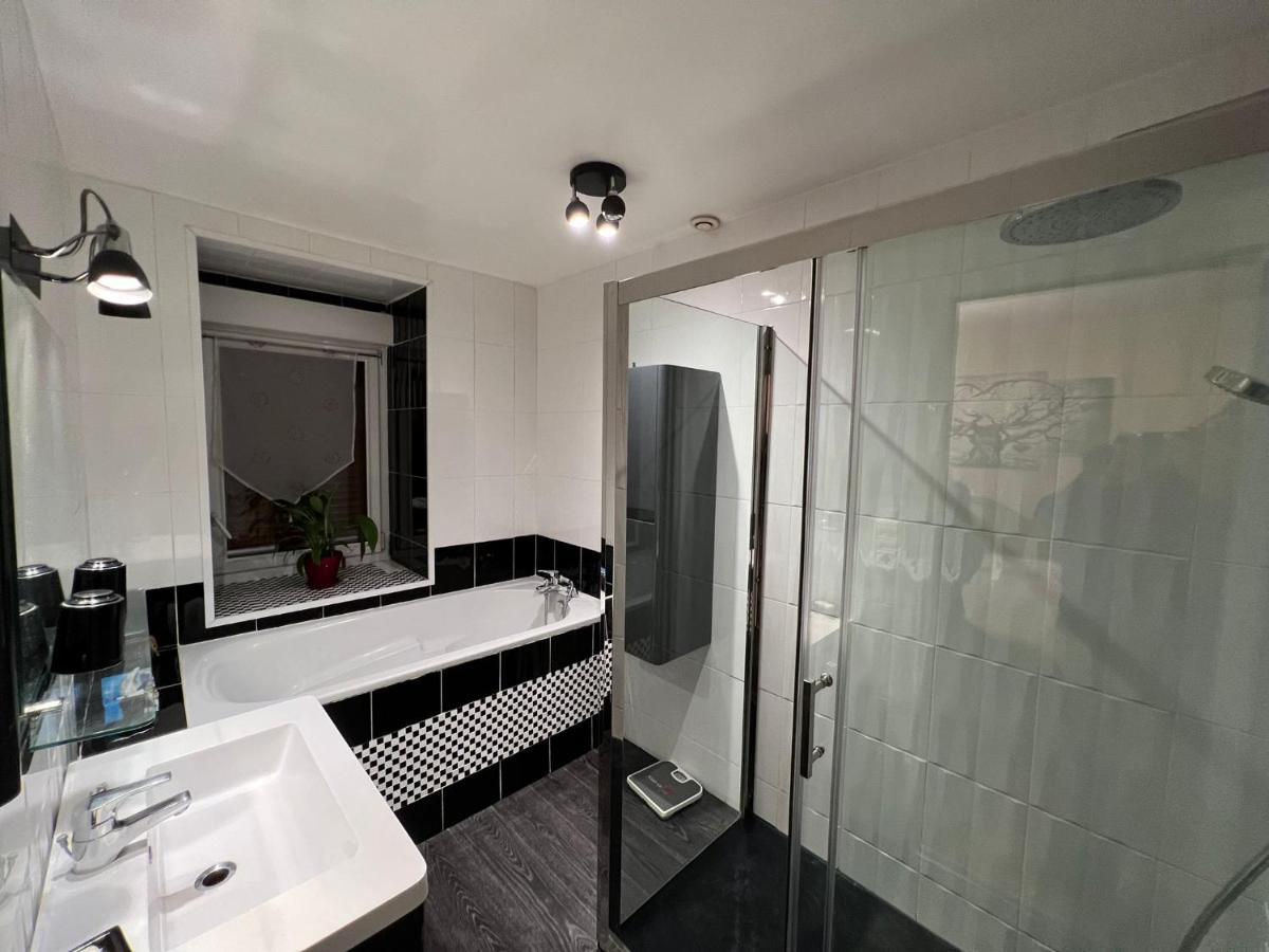 Appartement Prive Лурд Екстериор снимка